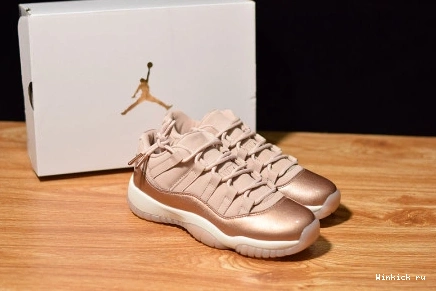 (W) GOLD JORDAN LOW ROSE RETRO - 11 1104